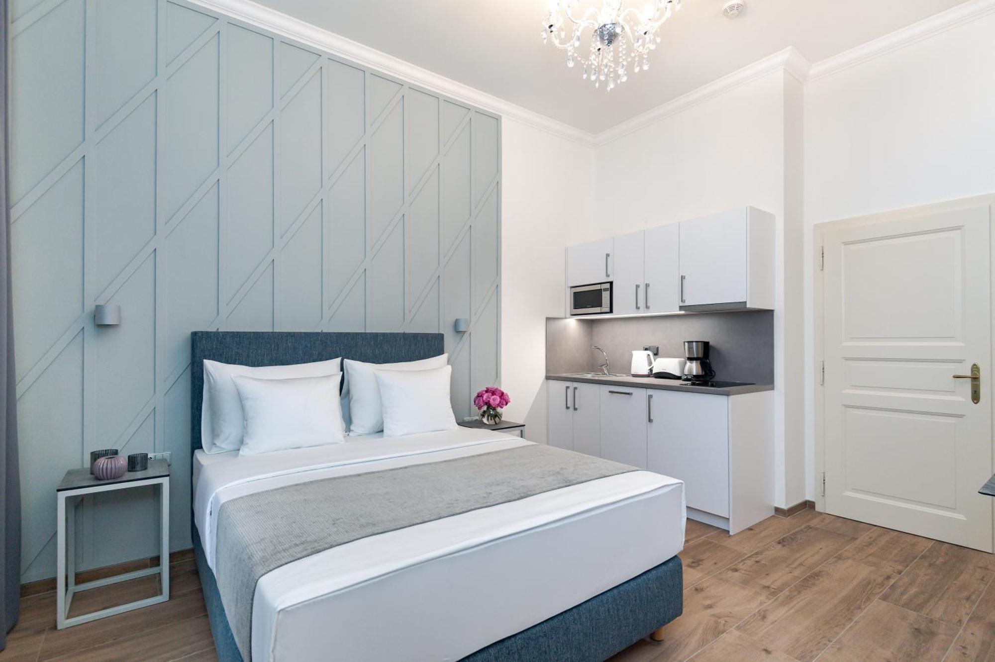 Eight Secrets Boutique Residence By Dwellfort Прага Стая снимка